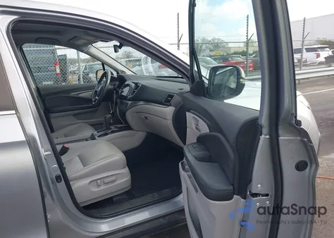 2019 Honda Pilot Ex-L z USA, uszkodzony, nr VIN 5FNYF6H58KB092631
